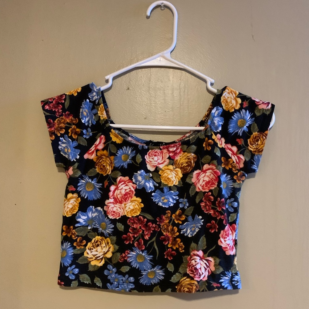 F21 Floral Crop Top